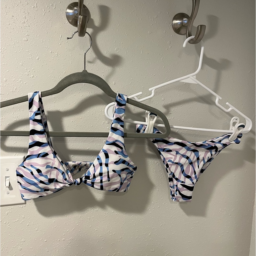 Skatie XS Bikini (Penny Top XS & Dylan Bottom XS) in Meridian color - separates